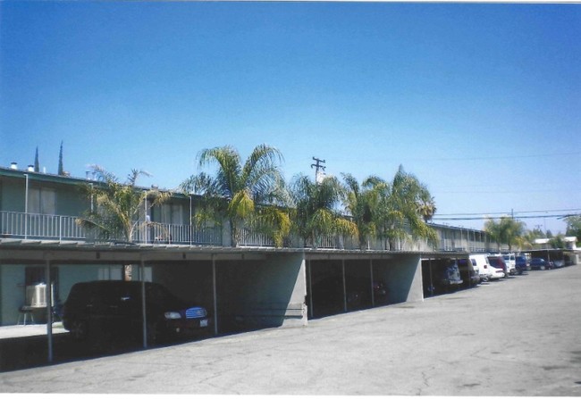 Covered Parking - Eastgate Gardens