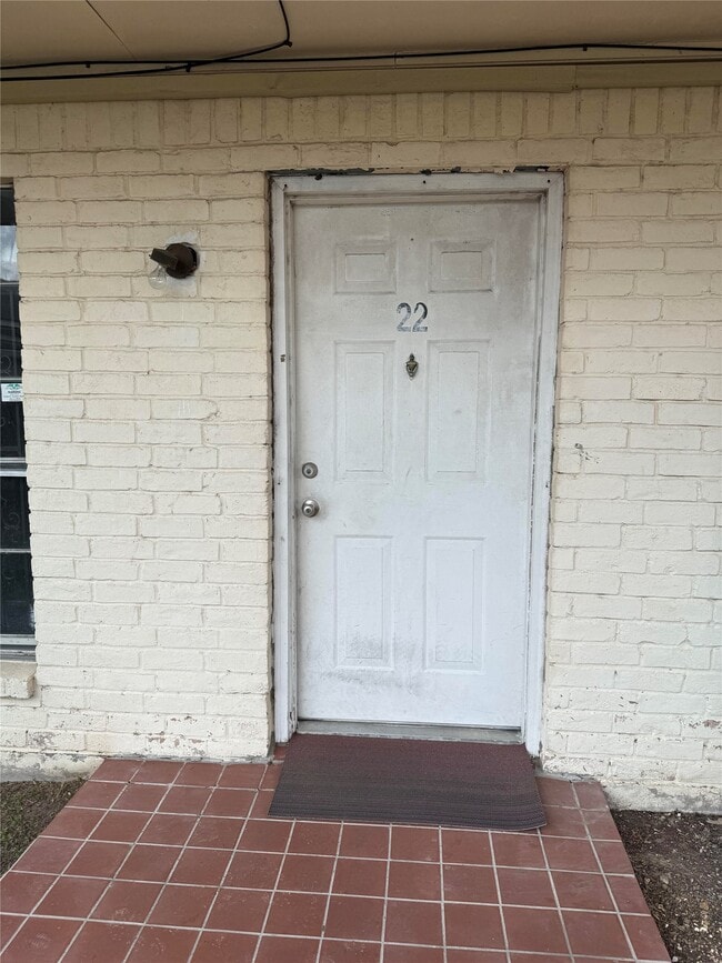 Building Photo - 6201 Ranchester Dr