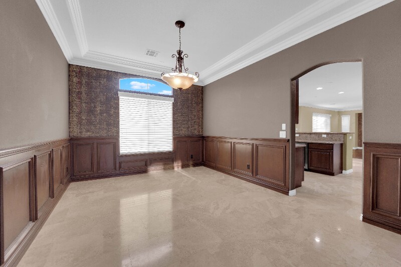 Building Photo - 10057 Portula Valley St