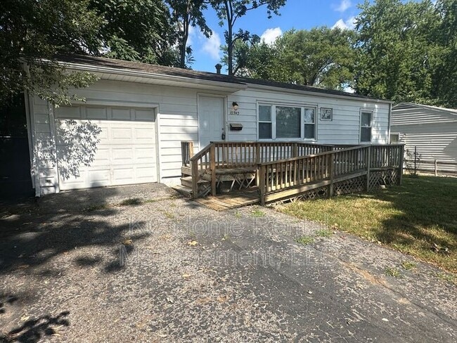 Building Photo - 10742 Blue Ridge Blvd