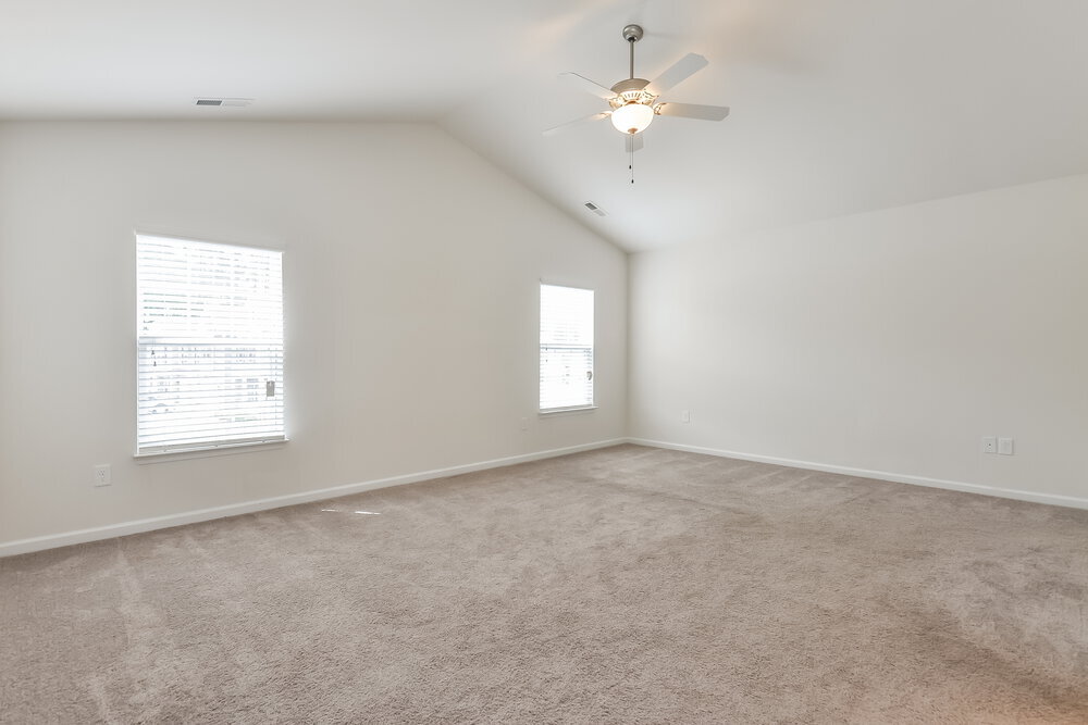 Building Photo - 4010 Watsonia Dr
