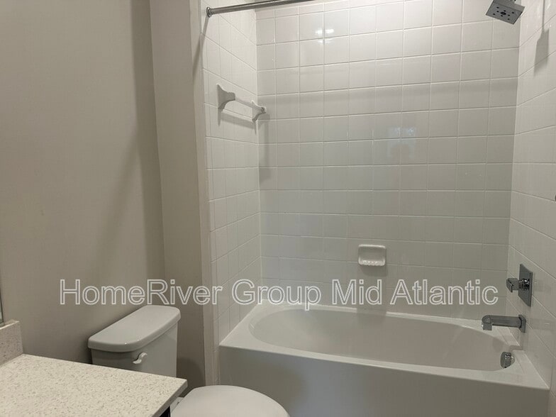 Building Photo - 9342 Sweetbay Magnolia Ct