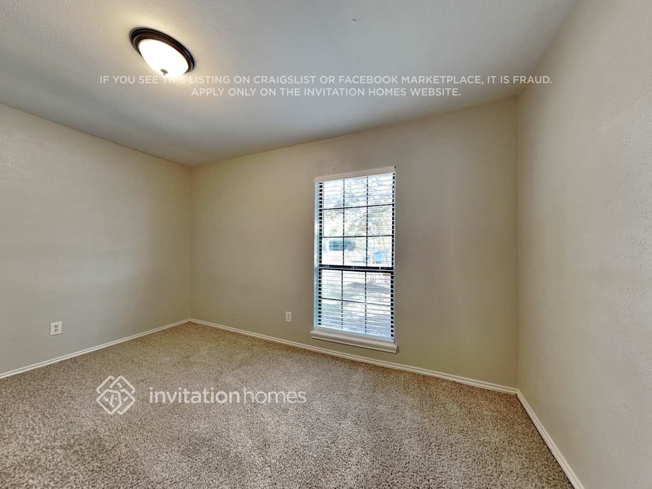 Building Photo - 1301 Clearview Dr