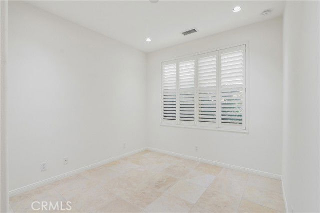 Building Photo - 123 Windham