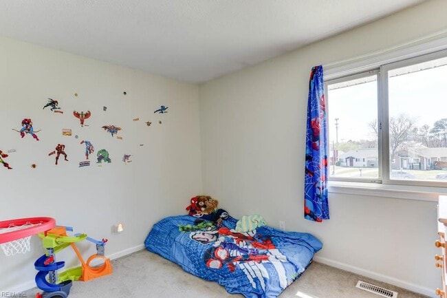 Building Photo - 3808 Sugar Creek Cir