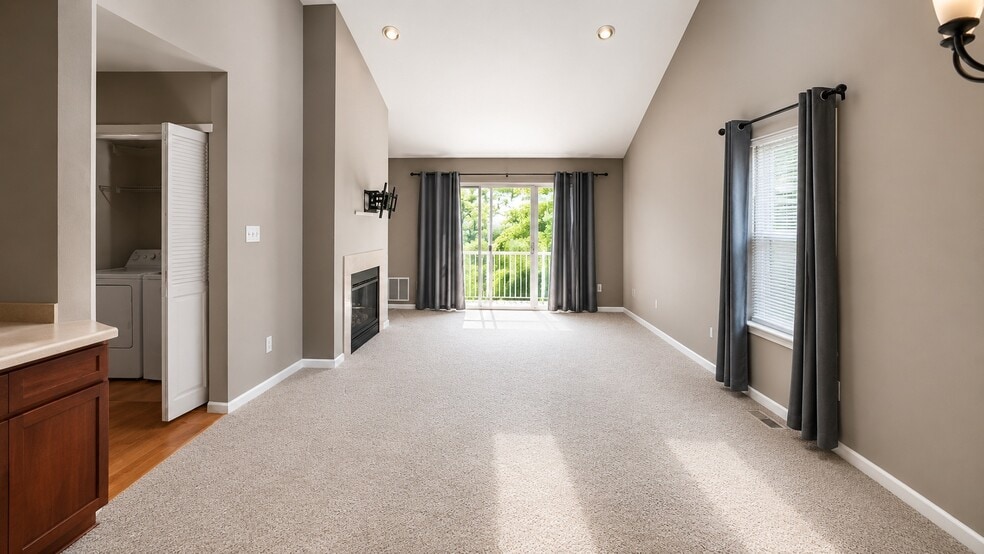 LIVING ROOM - 1010 Squirrel Rd