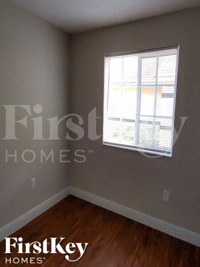 Building Photo - 17655 SW 146th Ct