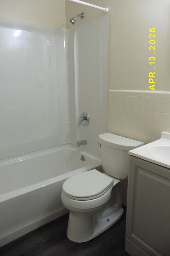 Building Photo - 2615 Waldo St