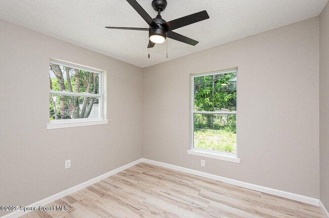 Building Photo - 2626 Sarno Rd