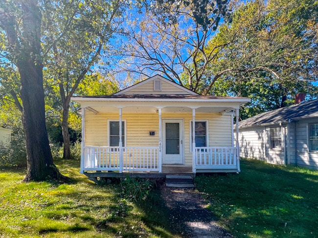 Building Photo - 404 N 10th Ave