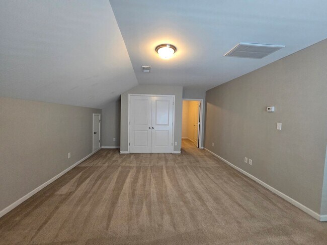 Building Photo - 1760 Musket Trail
