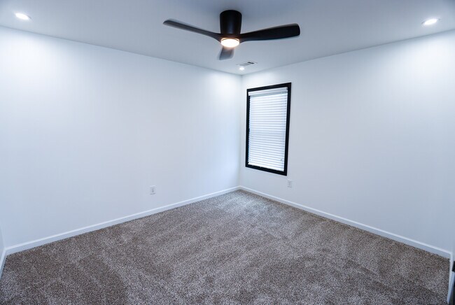 Building Photo - 118 Chickasaw Ct