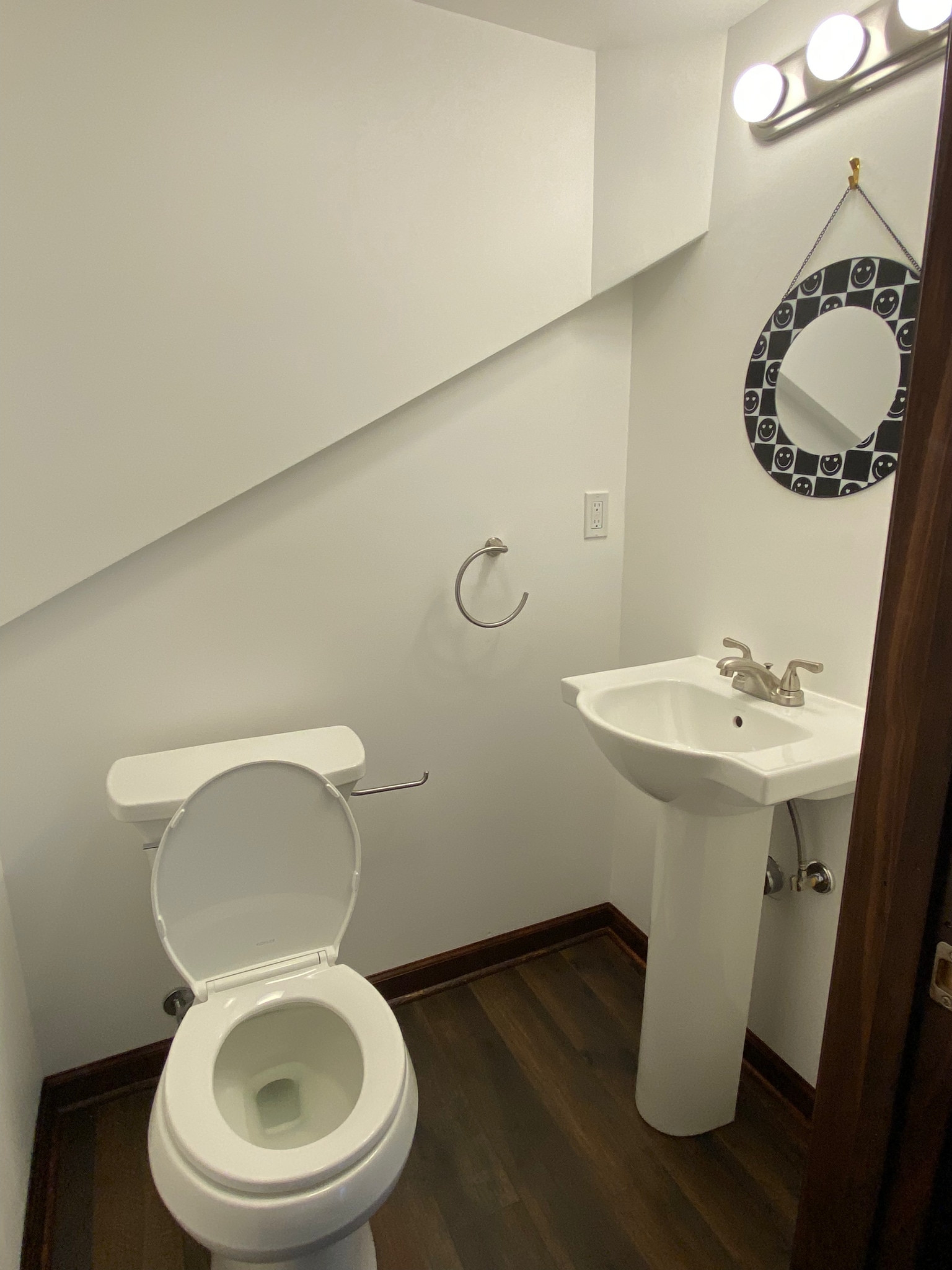 Half Bath - 284 Berkeley Rd