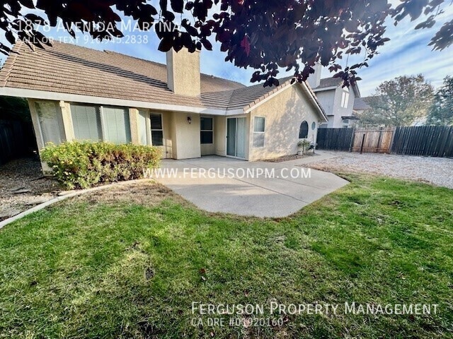 Building Photo - 1878 Avenida Martina