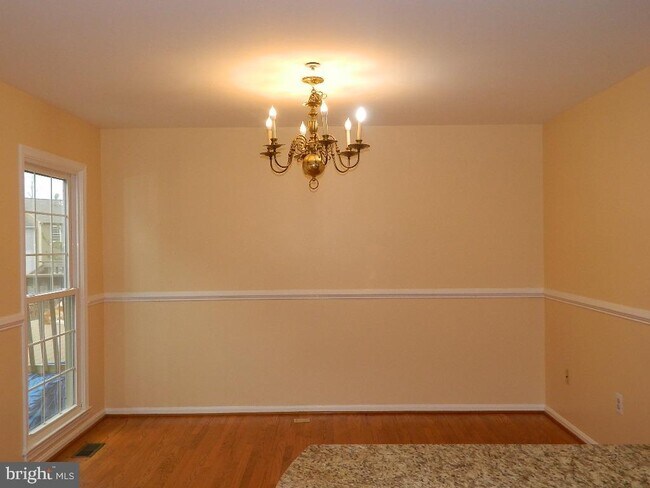 Building Photo - 18520 Cherry Laurel Ln
