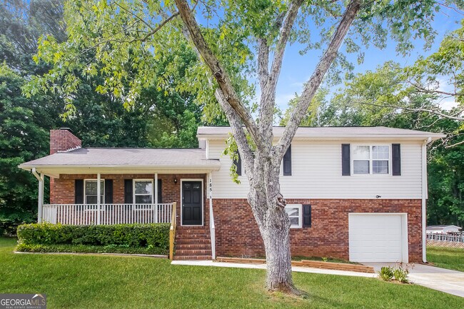 Primary Photo - 185 Heritage Way