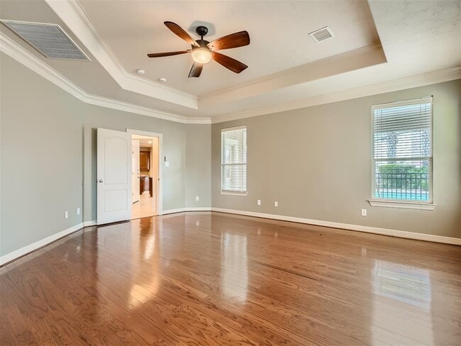 Building Photo - 2331 Vinemead Ct