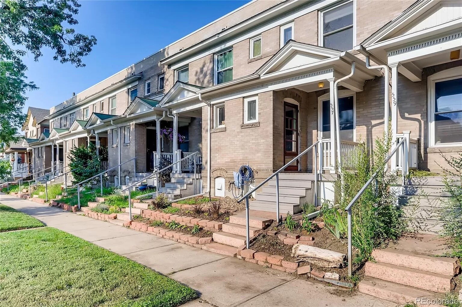 Building Photo - 557 N Logan St