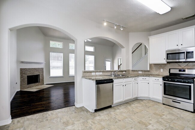 Building Photo - 2309 Perkins Crossing Dr