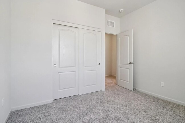 Building Photo - 4202 Markovich Ct