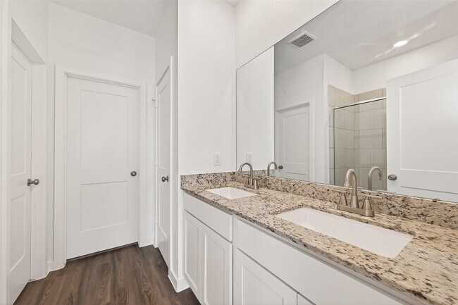 Building Photo - 5623 Fresh View Ct