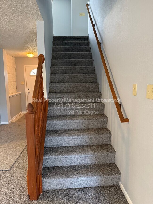 Building Photo - 8832 Taggart Dr