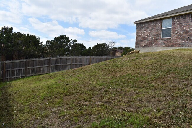 Building Photo - 101StoneCanyon