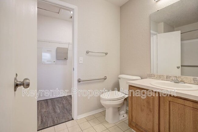 Building Photo - 15405 Acacia Rd