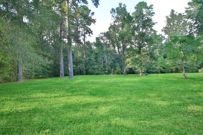 Building Photo - 17078 Oak Grove Ln