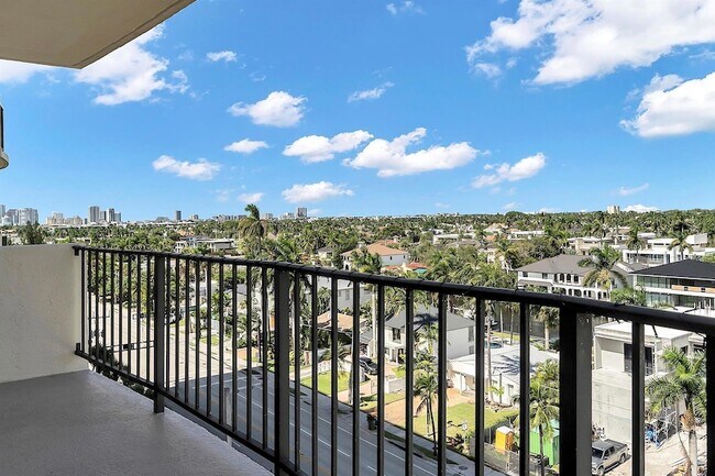 Building Photo - 2500 E Las Olas Blvd