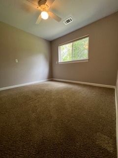 Building Photo - 1131 Avon Ln