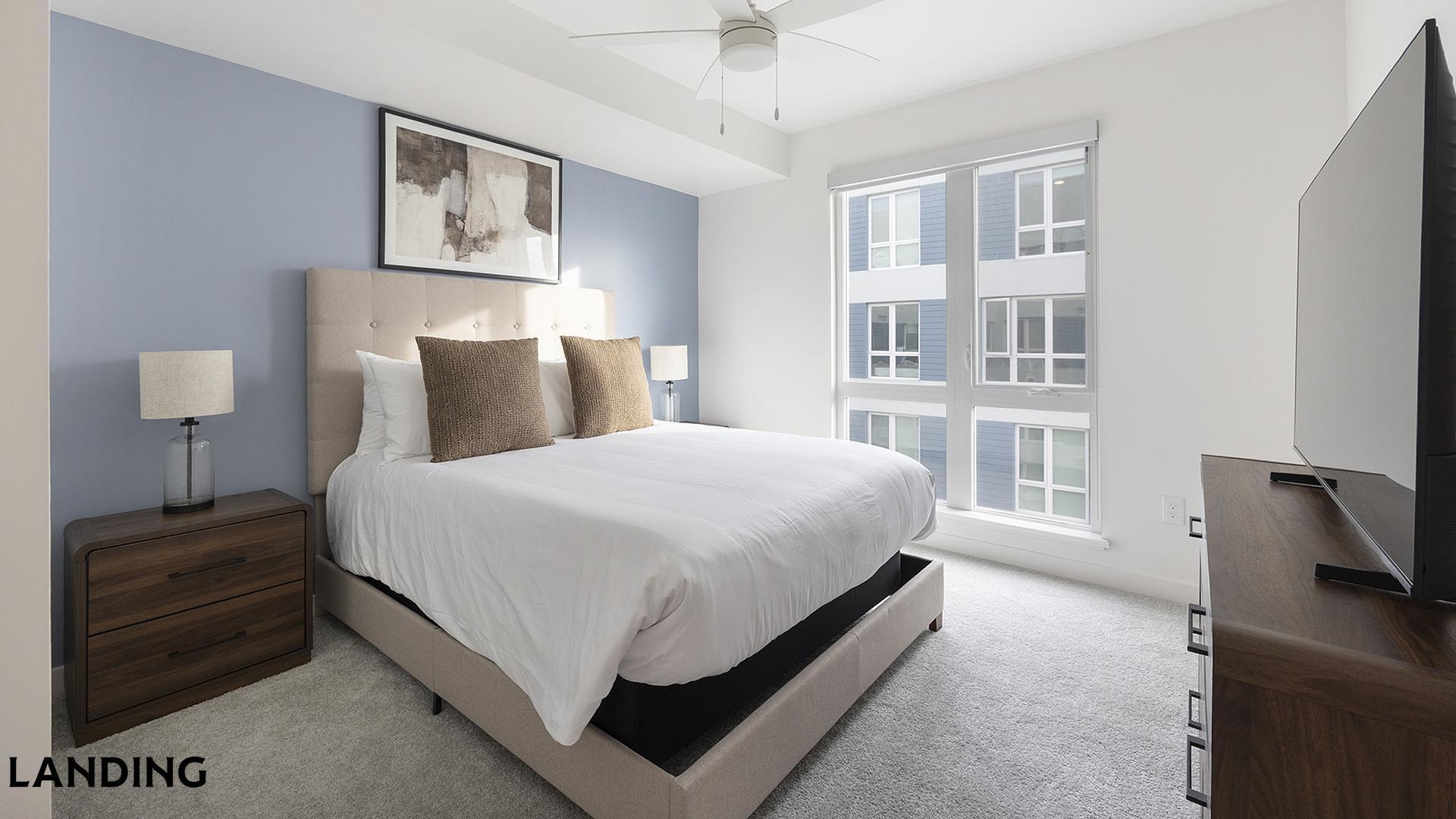 Building Photo - 707 S Farmer Ave