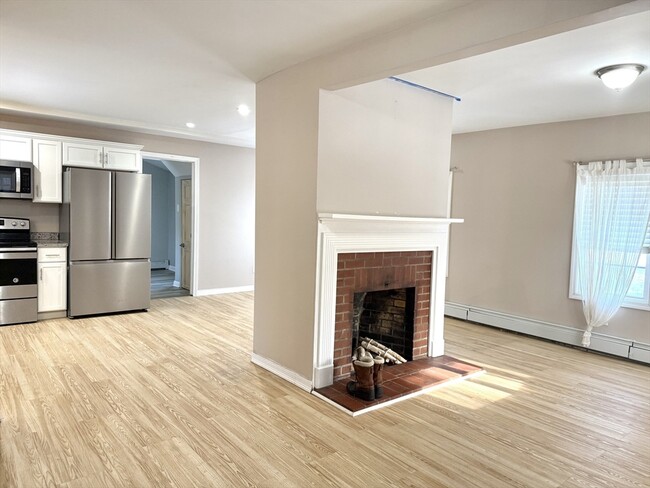 Building Photo - 32 Jerry Way