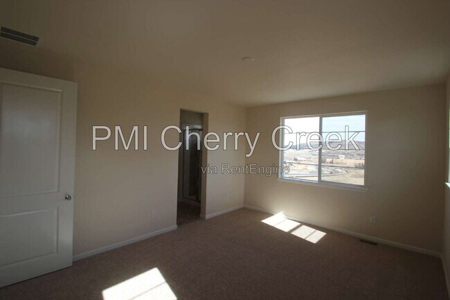 Building Photo - 3324 Youngheart Way