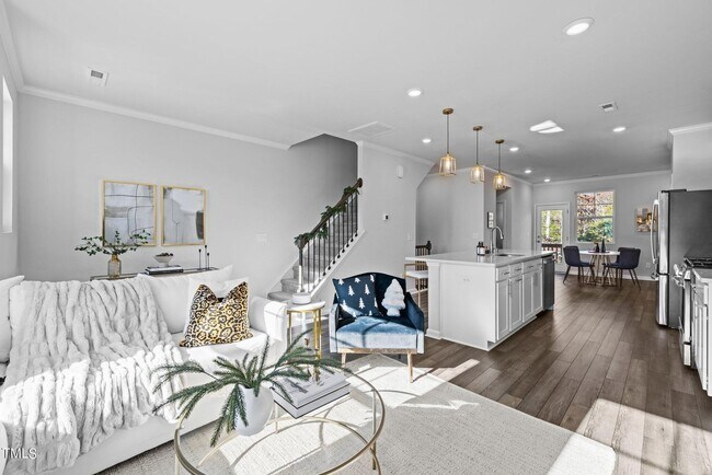 Building Photo - 2550 Laurel Valley Way