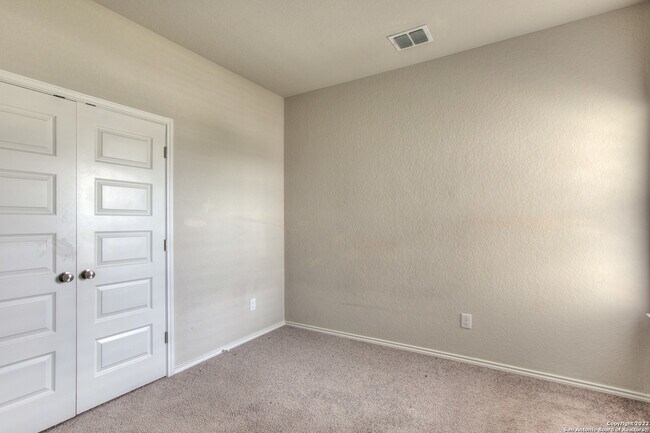 Building Photo - 10830 Fox Trot Way