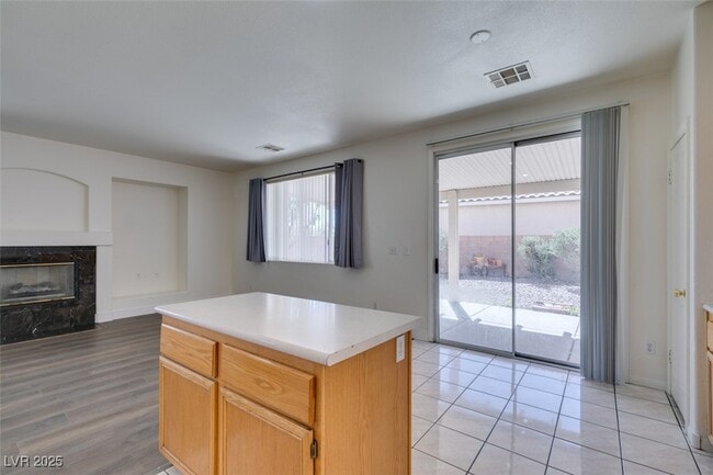 Building Photo - 10901 Napa Ridge Dr