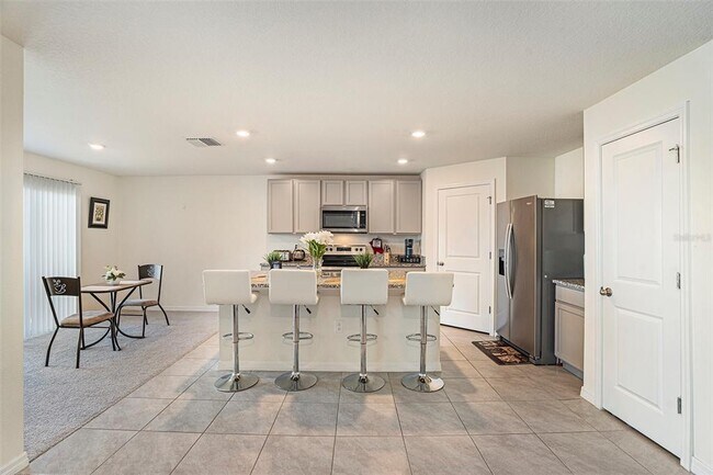Building Photo - 38311 Sonnet Landing Ave
