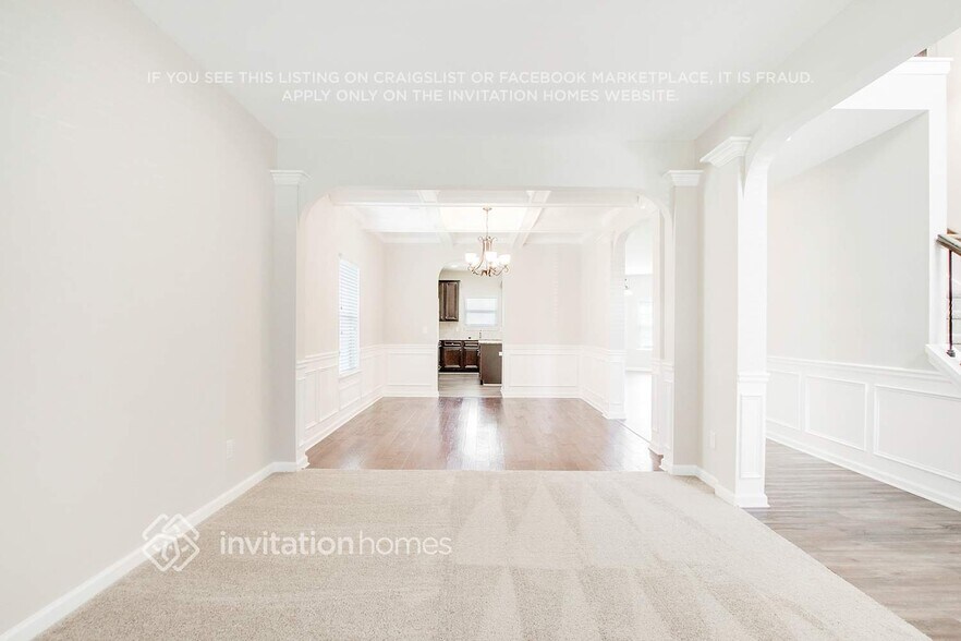 Building Photo - 4058 Dinmont Chase