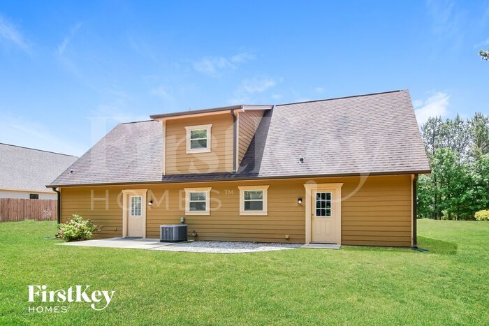Building Photo - 170 Knob Creek