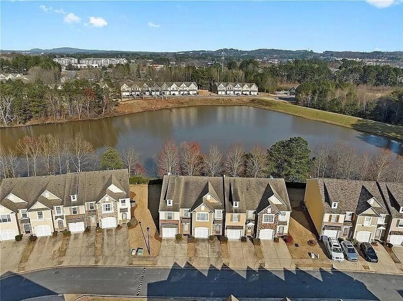 Building Photo - 1964 Lakeshore Overlook Cir NW