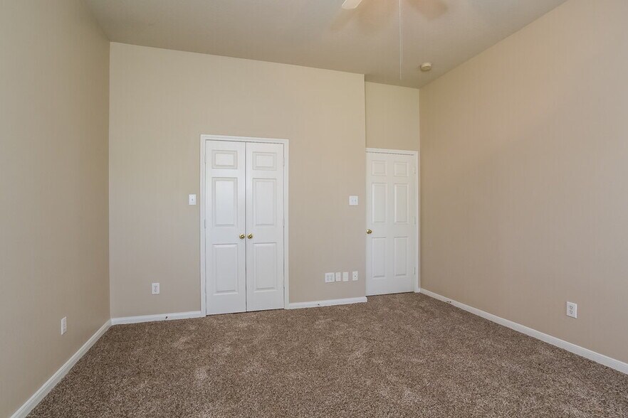 Building Photo - 21054 Carmel Valley Dr