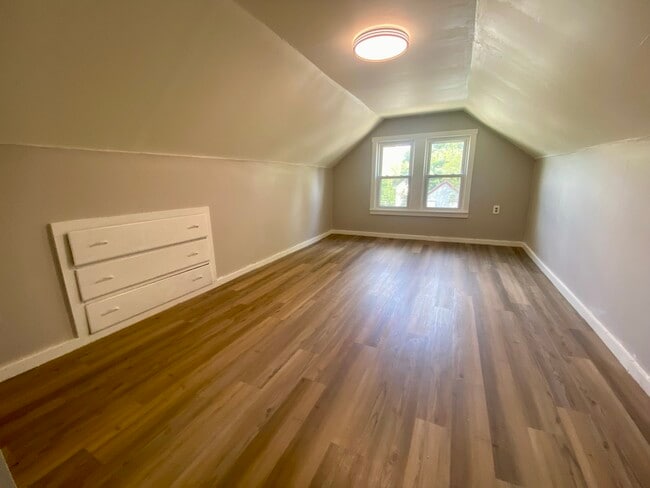 Building Photo - 1062 Pitkin Ave