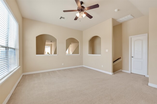 Building Photo - 7002 Casita Dr