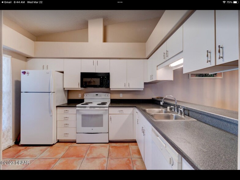 Building Photo - 3529 Forest Branch Dr