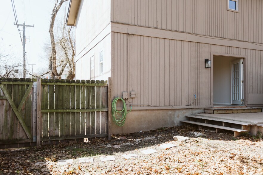 Recent deck installed not shown - 1402 Fairfield Dr