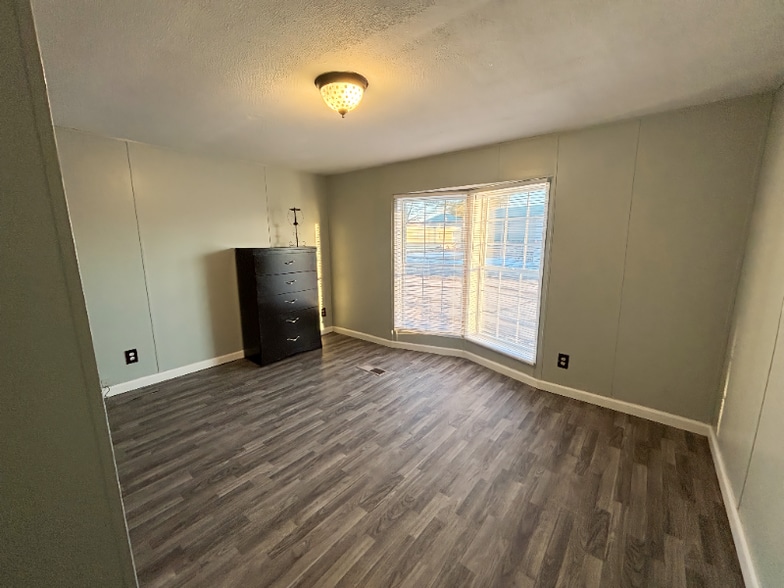 Building Photo - 711 N 19th St