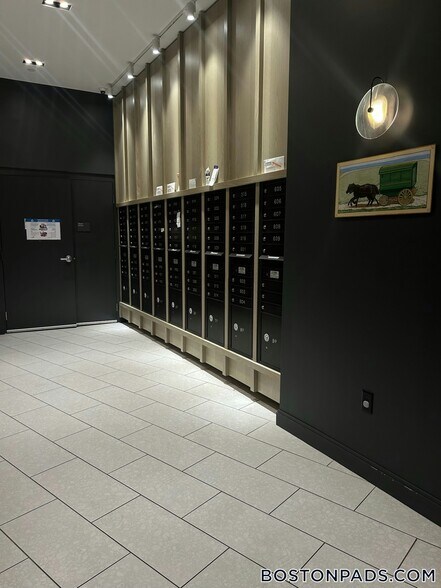 Building Photo - 55 Brighton Ave