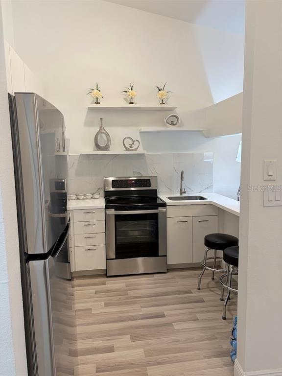 Building Photo - 2511 Hammock Ct