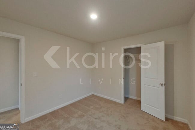 Building Photo - 3564 Bridgewood Dr